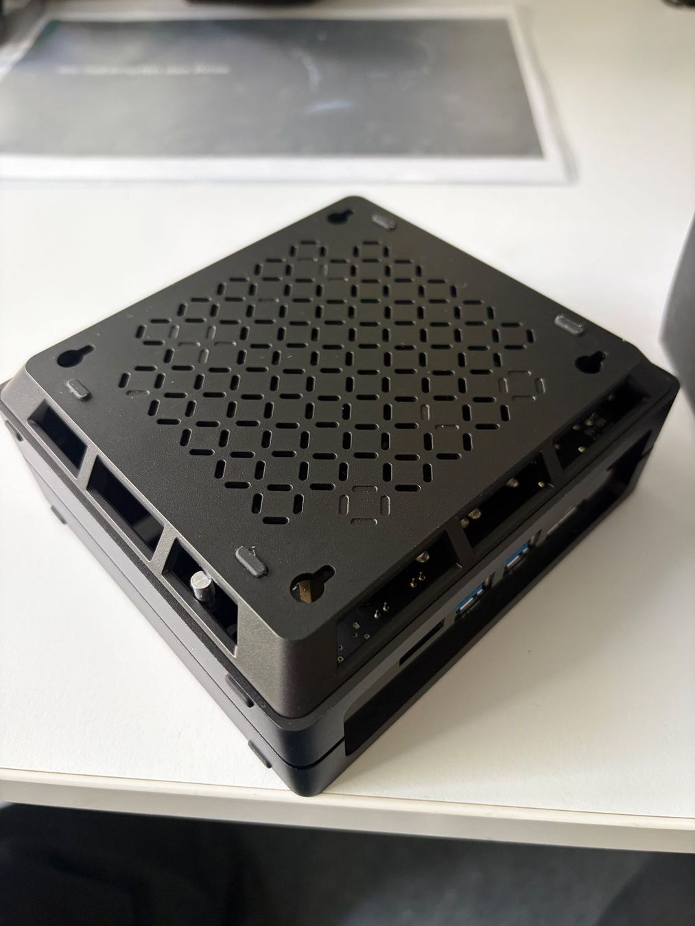PCs: Seeed Studio reComputer Jetson-10 Edge AI Computer – Neu und originalverpackt aus Wallisellen von inf_hxd8 6