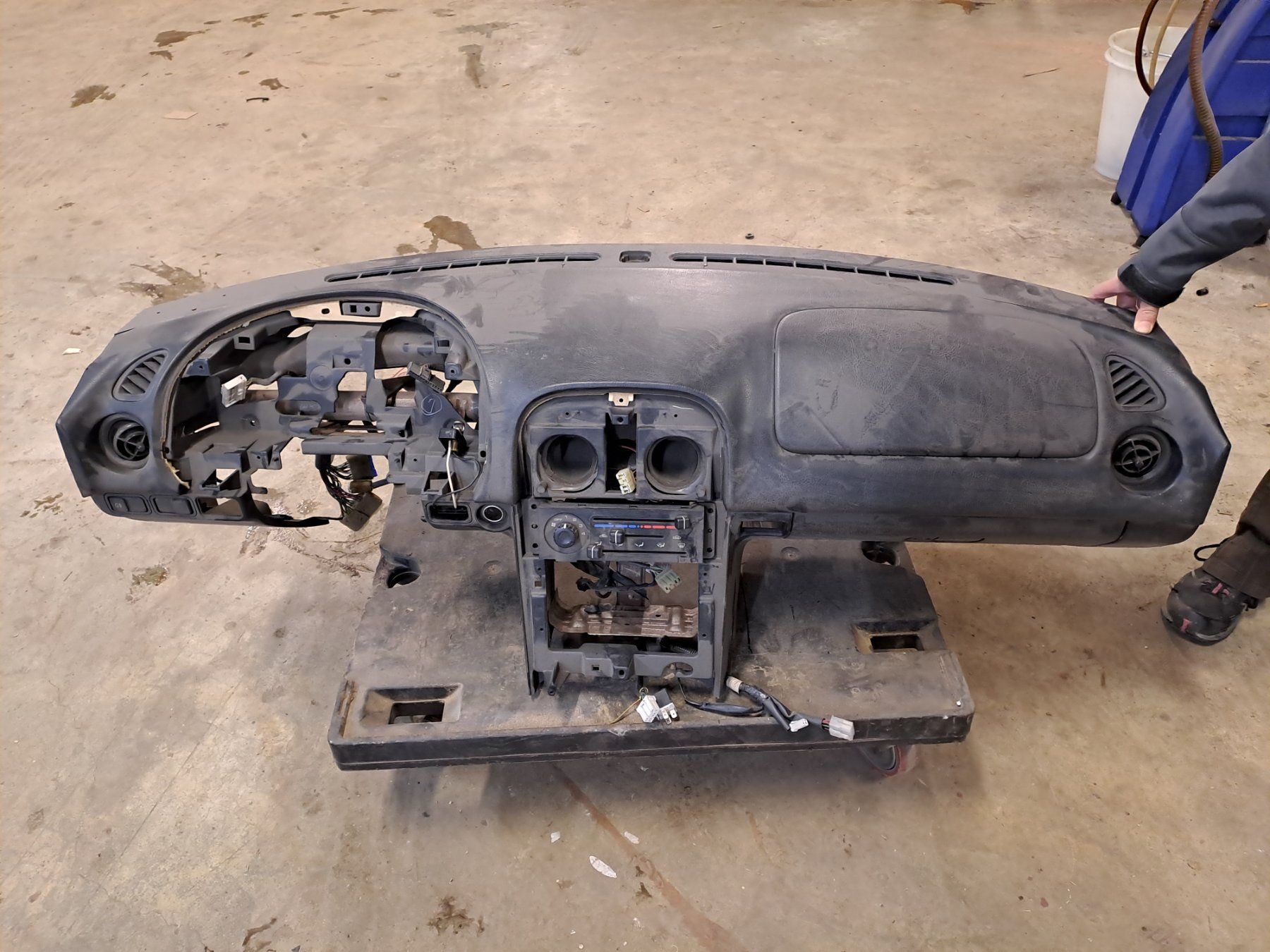 Mazda Tutti pezzi di ricambio auto: Armaturenbrett NA75 – Usato da Oberhelfenschwil venduto da weidstyle
