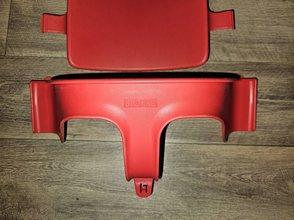 Stokke Seggioloni: Stokke Tripp Trapp Babyset, V3 in rot – Usato da Schüpfen venduto da SANNYLI31 1