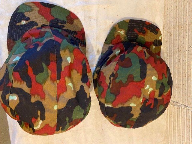 Schweizer Armee Copricapi, berretti & cappellini: 2 x TAZ 83 MÜTZEN  CH ARMEE – Nuovo (secondo la descrizione) da Chur venduto da silbermon 3