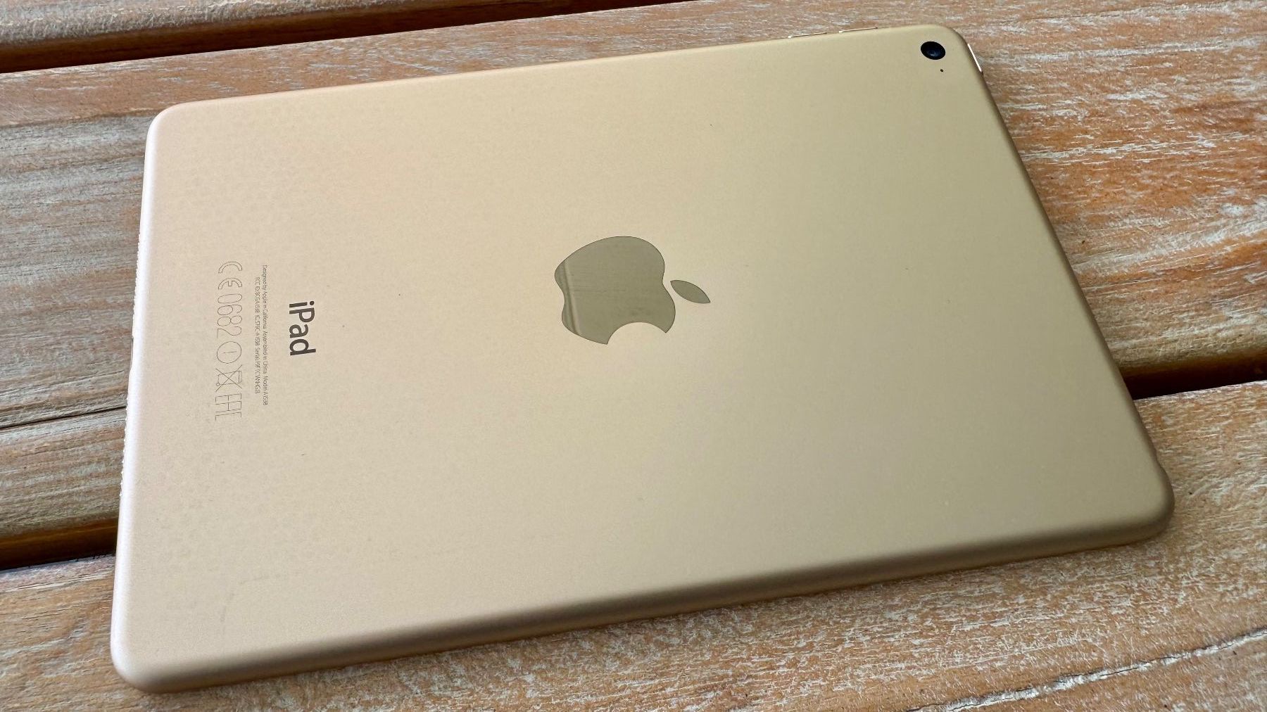 Apple Tablet PC: Apple iPad mini 4 WiFi 32GB gold – Gebraucht aus Kyburg-Buchegg von ChuckCanuck 1