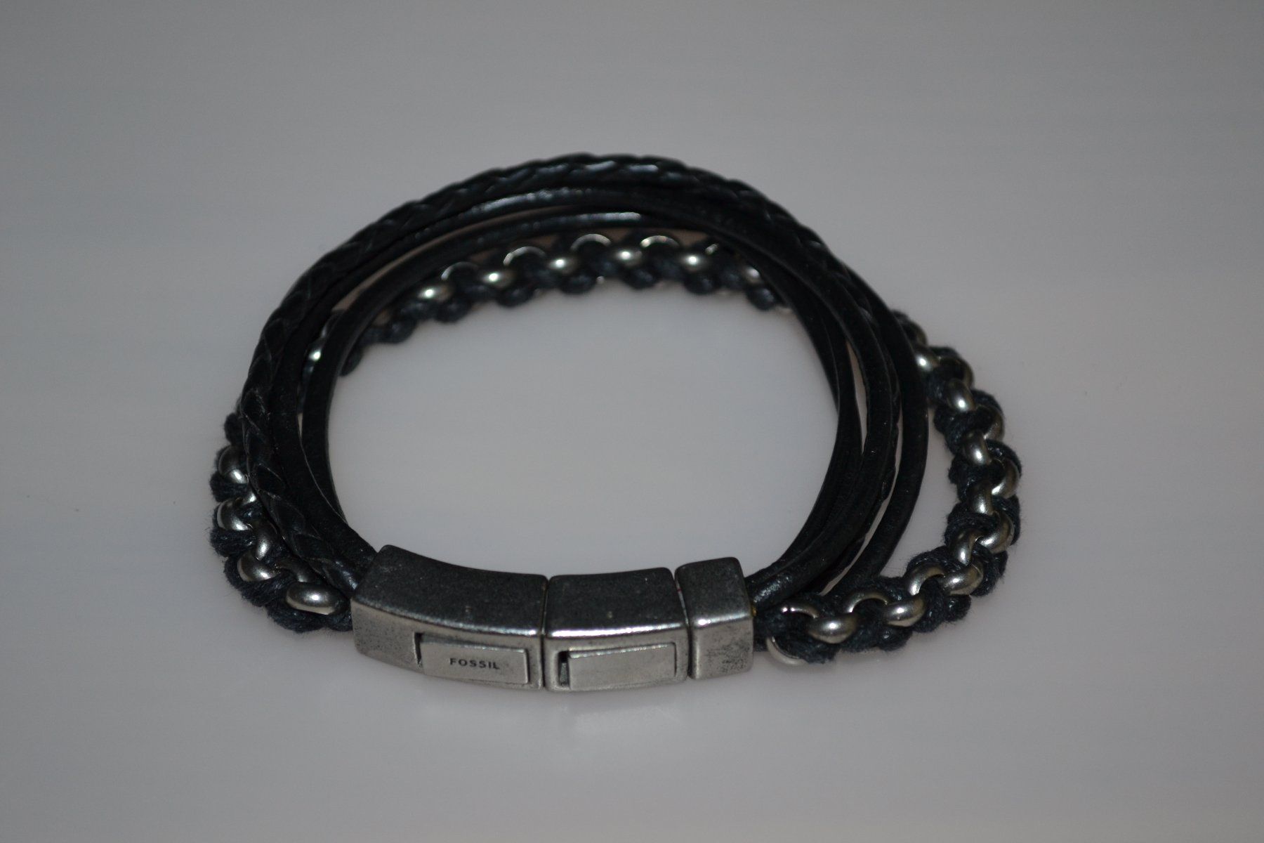 Fossil Altri gioielli: Divers bracelets et collier FOSSIL – Usato da Porrentruy venduto da emi83 1