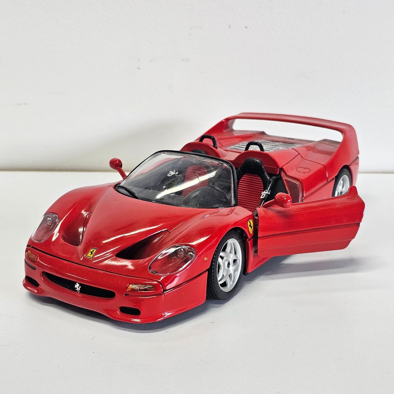 Bburago Modellini d'auto: Bburago Ferrari f50 – Usato da rolle venduto da Noma-collectible