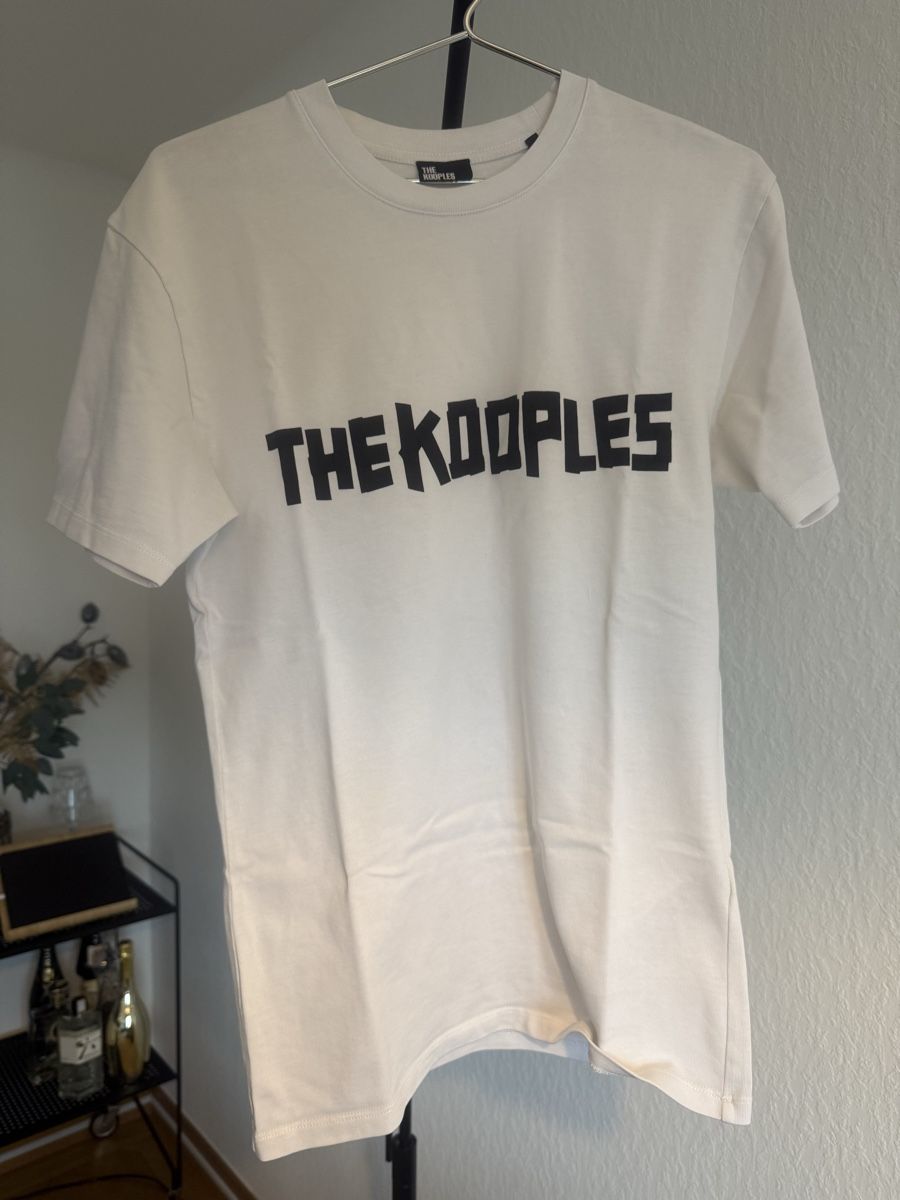 Kooples T-shirt: T-shirt imprimé The Kooples – Nuovo (secondo la descrizione) da Pully venduto da Afagone
