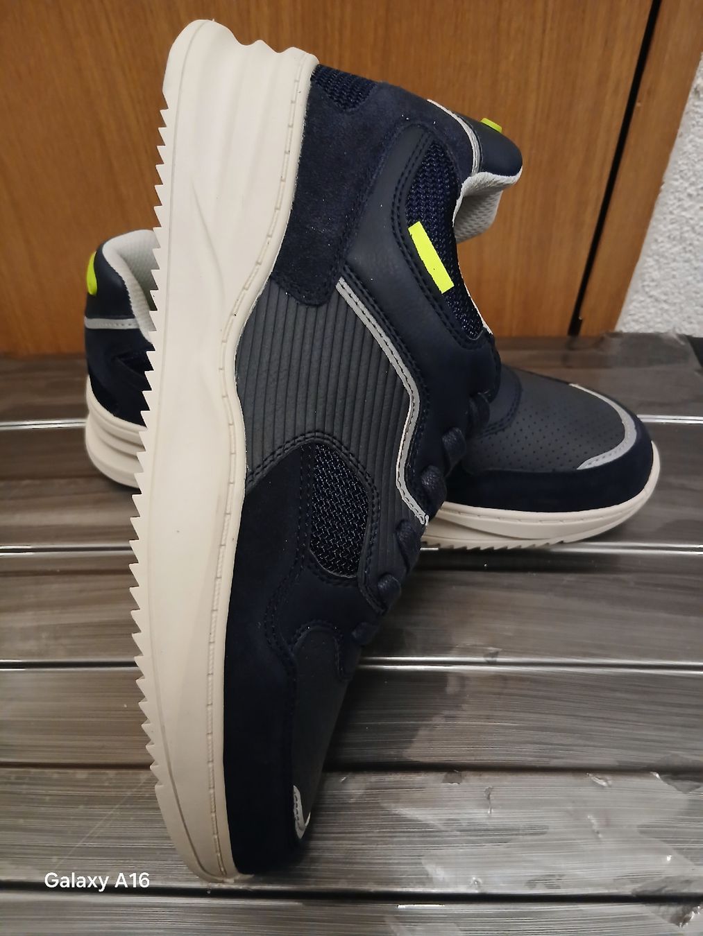 Herrenschuhe: Baskets Bull Boxer neuves jamais portées – Neu und originalverpackt aus Genève von Martinbng 2