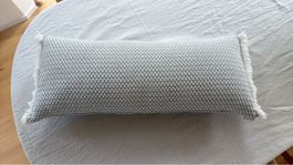 Zierkissen mit Fransen grau/weiss 50x20 cm von fermob