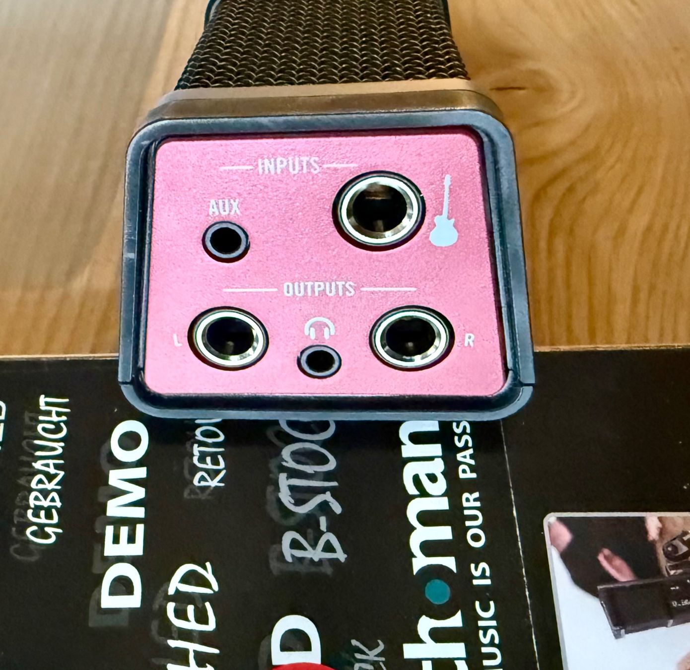 Line 6 Microfoni: Line6 Sonic Port VX – Mikrofon + Audio-Interface – Usato da Heimiswil venduto da Baernu 1