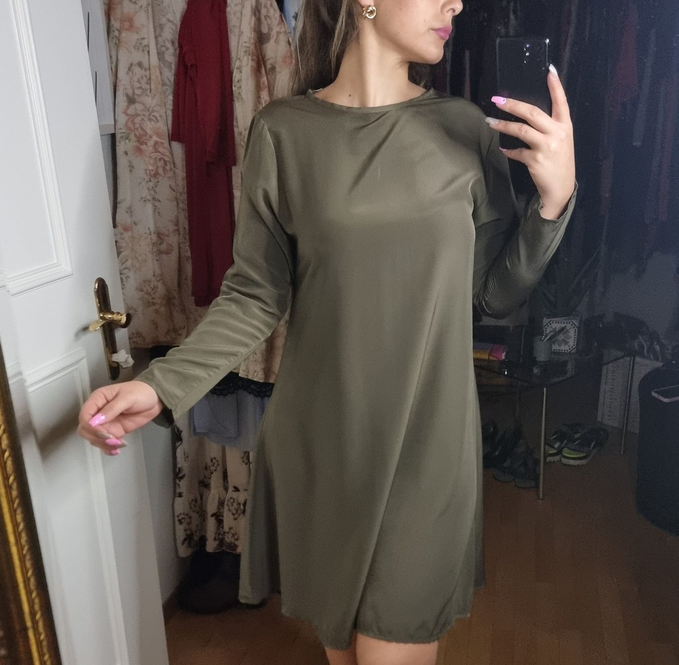 Kleider: Schickes kleid, Khaki, Gr. 38/40 – Gebraucht aus Wald ZH von CapLux 1