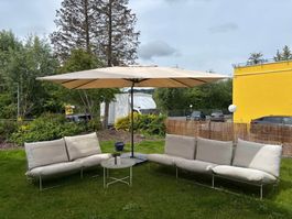 Salon de jardin modulable IKEA + grand parasol