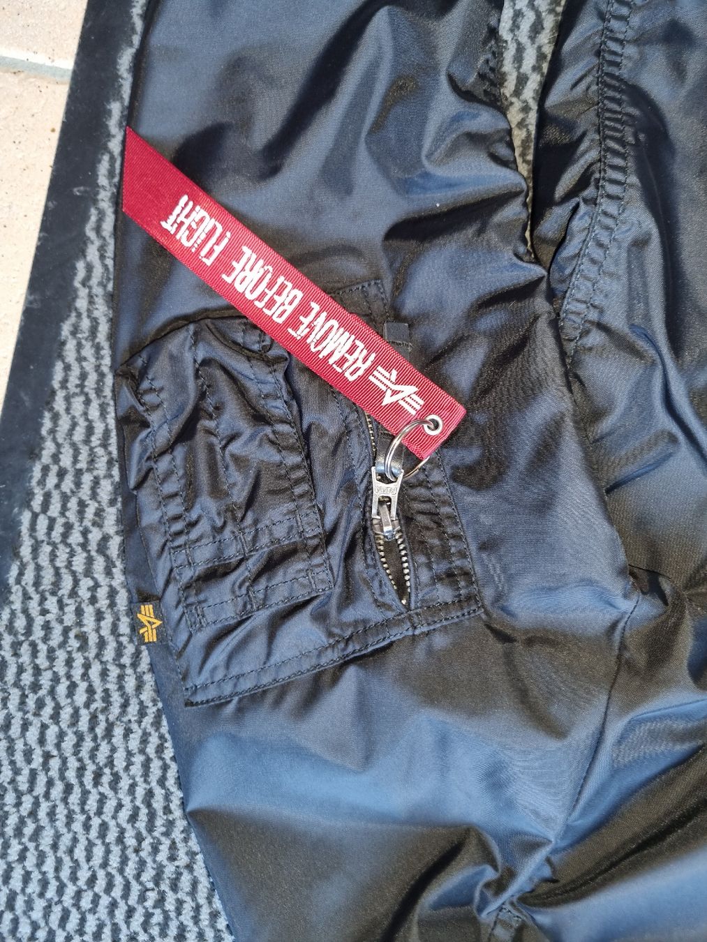 Alpha Industries Jacken: Jacke Alpha Industries – Gebraucht aus Bätterkinden von luk_6kmj 3