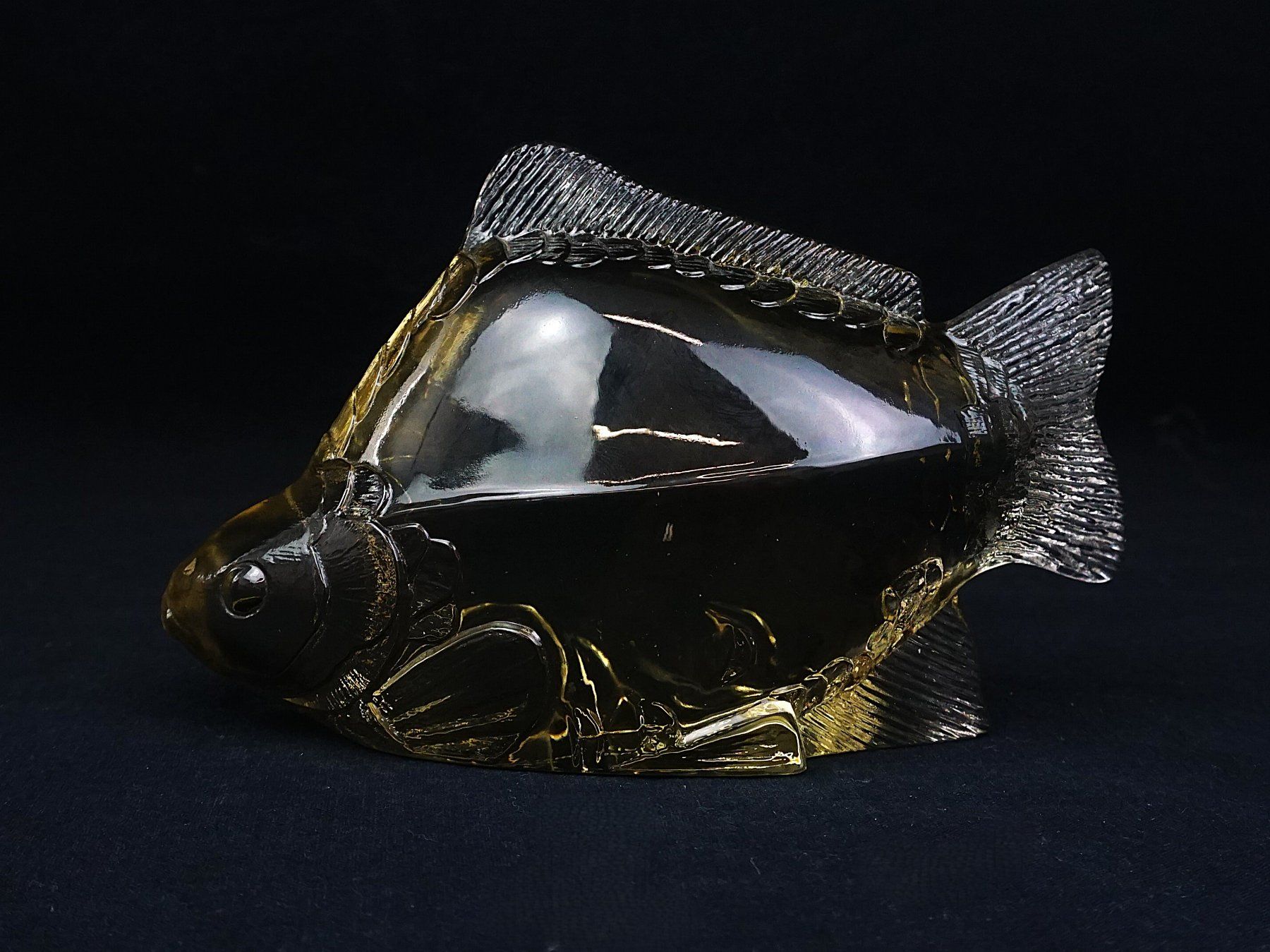 Statuette: Glassfisch Figur – Usato da Pratteln venduto da Restwert_Pratteln 2