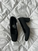 PRADA Vintage Black Block Heel Pumps Size 36.5 - Classy!