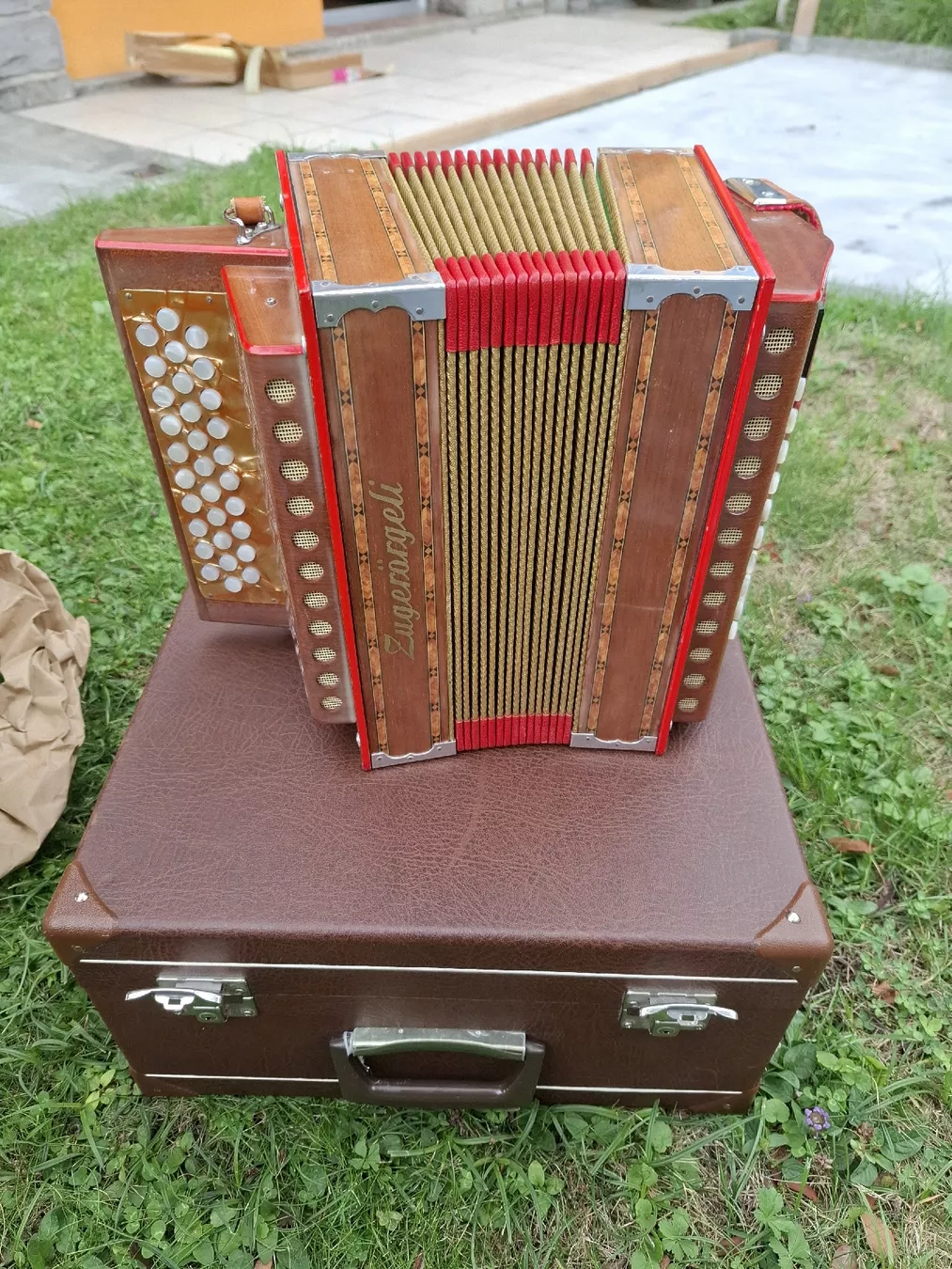 Musikinstrumente: zuger orgeli – Gebraucht aus Villeneuve von BibiVintage 1