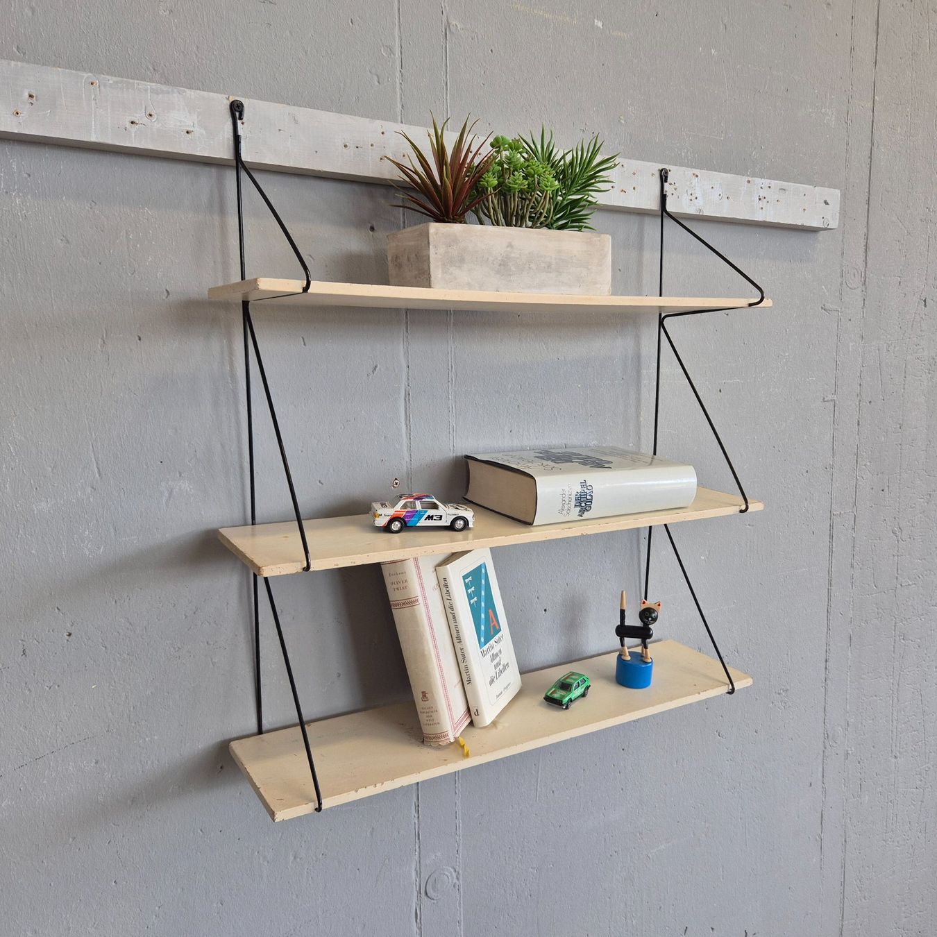 String Scaffali: 1970 Stringregal String Regal Shelf Wandregal 3 Tablare – Usato da Nottwil venduto da Wondewa-Shop 1