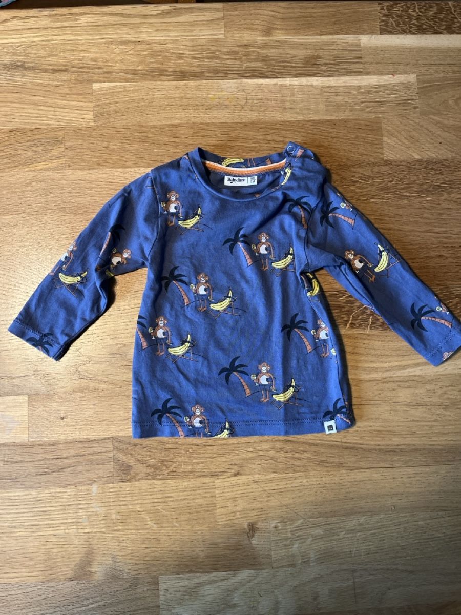 Maglioni & Felpe: Dünner Baby Pullover Gr. 68 – Usato da Bern venduto da farfalla22