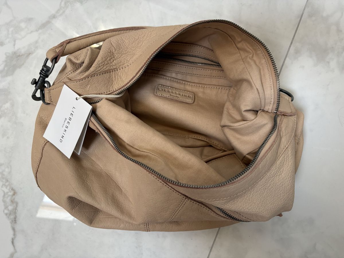 Liebeskind Borse da donna: Ledertasche Liebeskind neuwertig  – Usato da Estavayer-le-Lac venduto da Mimmy02 4