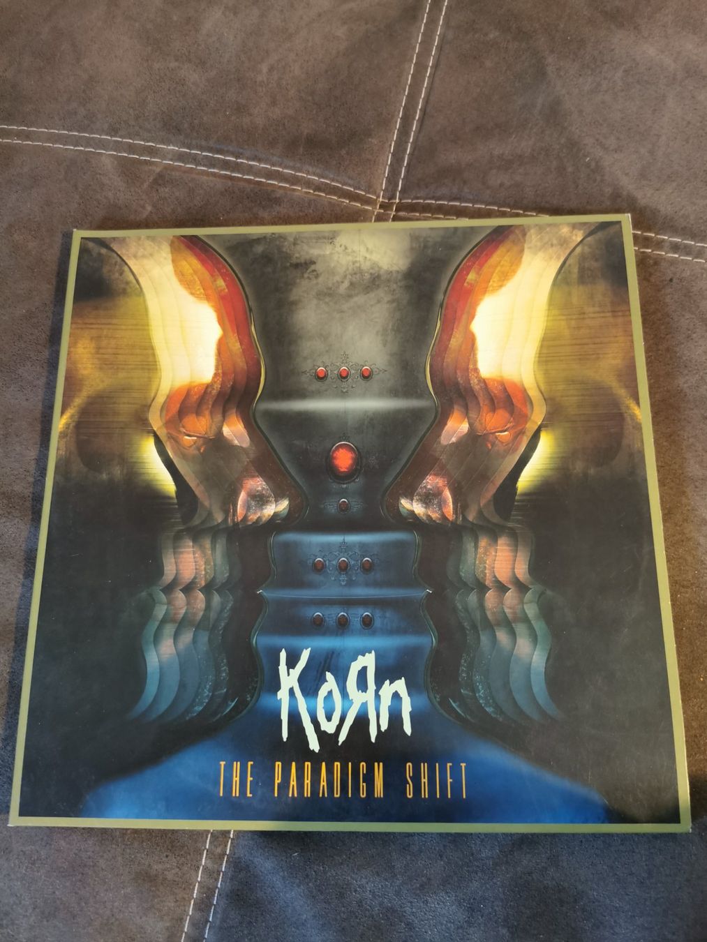 Dischi in vinile: KoRn  The Paradigm Shift Doppel LP RAR, – Nuovo (secondo la descrizione) da Lotzwil venduto da Gryphus86