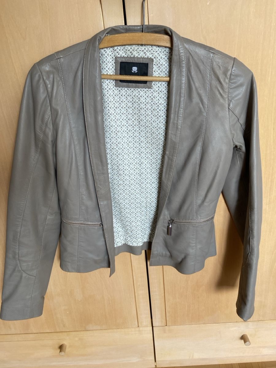 Navyboot Jacken: Navyboot Lamm Lederjacke – Gebraucht aus Zürich von Lasselotta