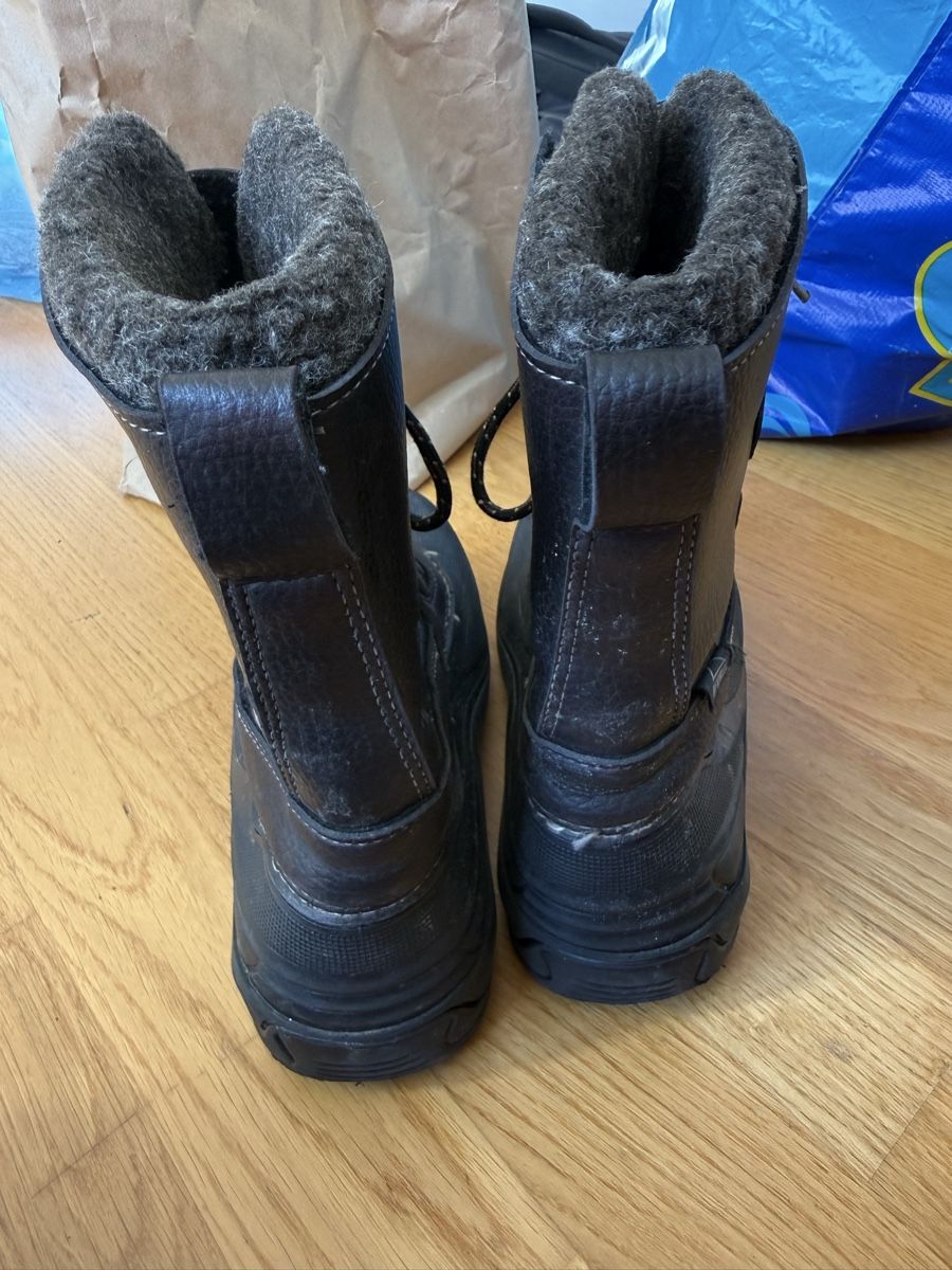 Scarpe da uomo: Winterstiefel Gr 36 – Usato da Zürich venduto da schanet01 1