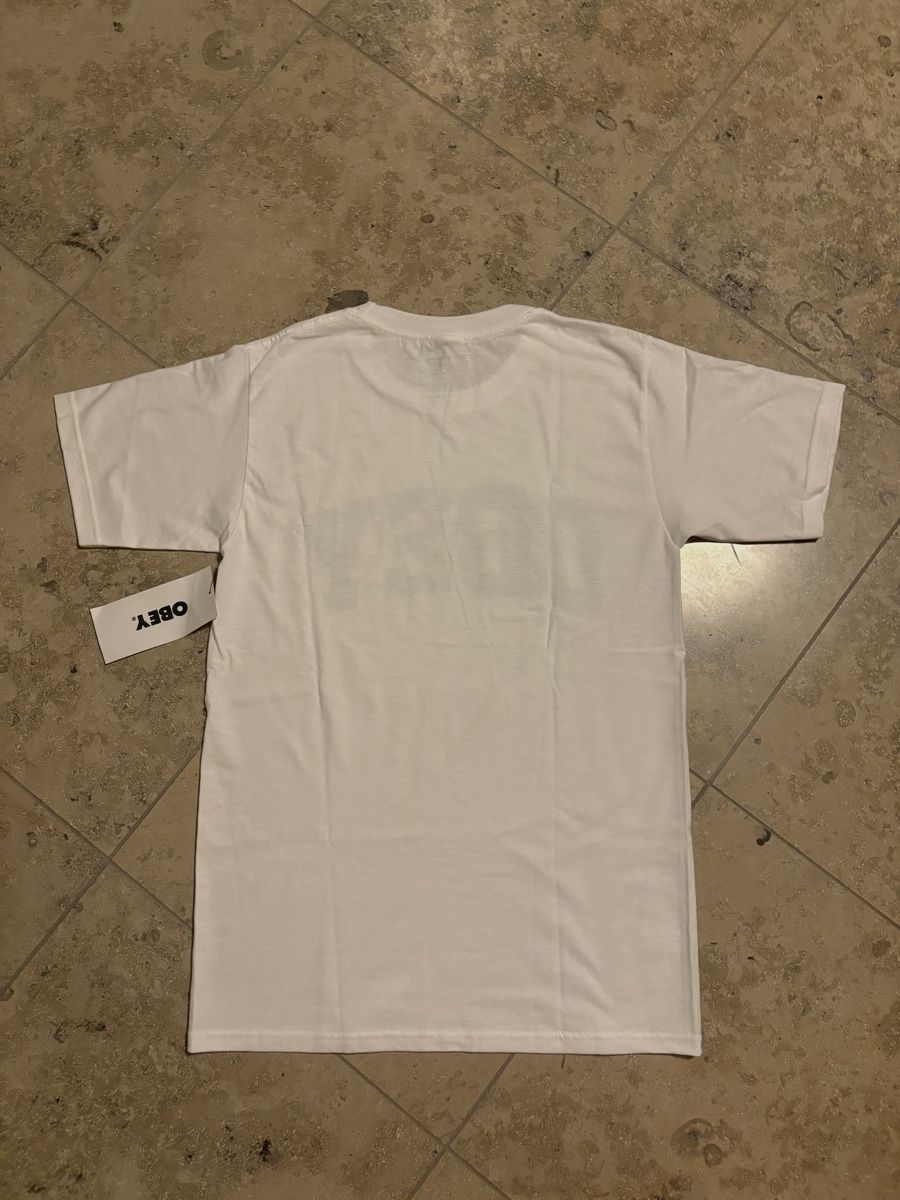 Obey T-shirt: Obey Tshirt  – Nuovo e nell'imballaggio originale da Zürich venduto da zuerich.a 2