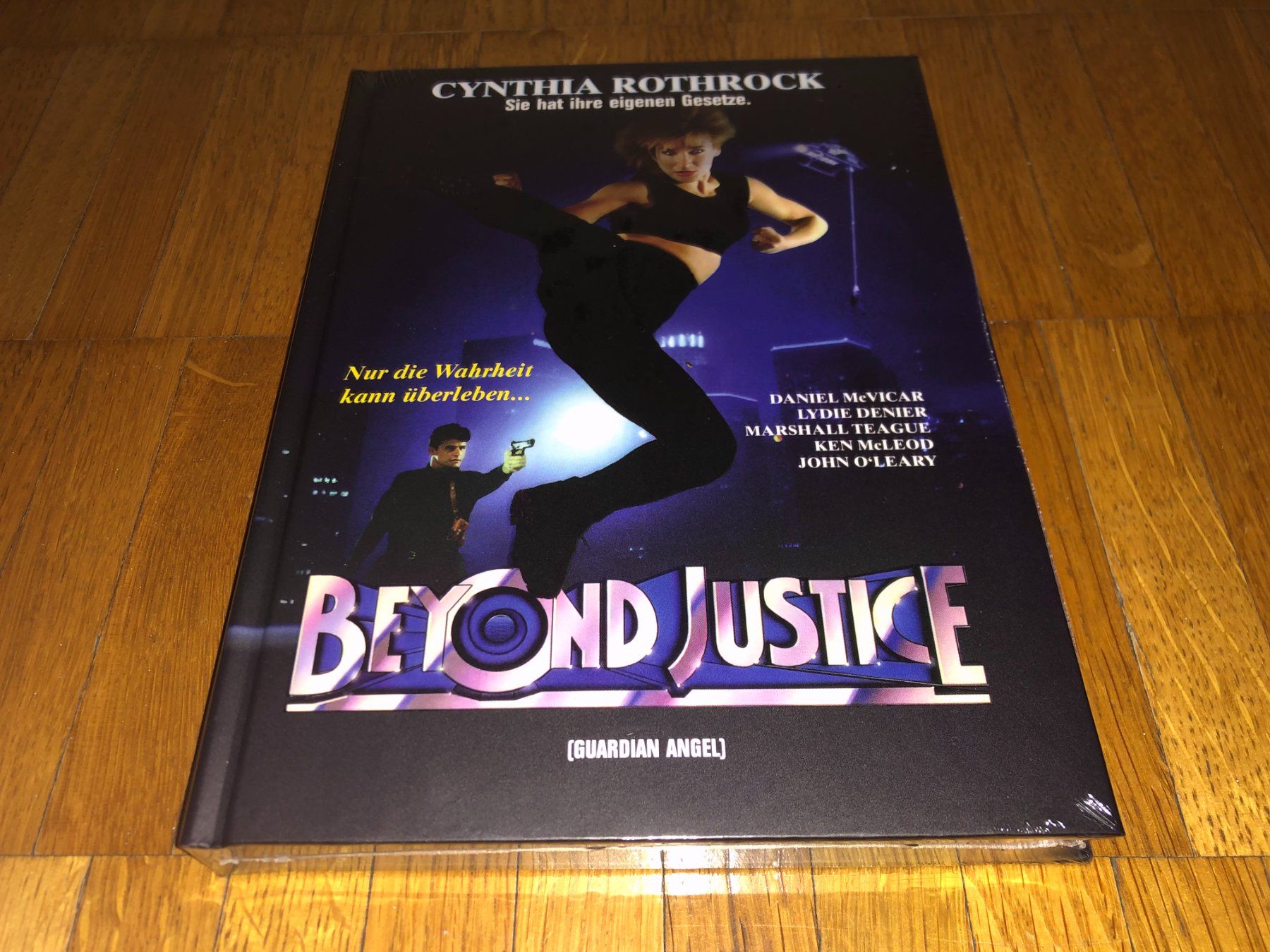 Tutti i DVDs: Beyond Justice - MEDIABOOK - A - UNCUT – Nuovo e nell'imballaggio originale da Basel venduto da havsok
