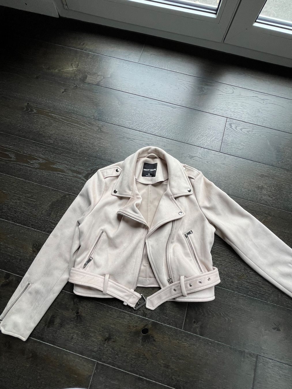 Giacche: Veste perfecto beige t. M – Usato da Posieux venduto da evs_57x2