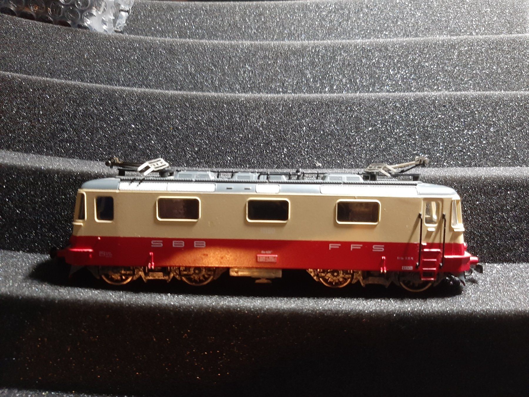 Jouef Modelleisenbahnen: JOUEF  REF.5 – Gebraucht aus Avully von RIVALIS 1