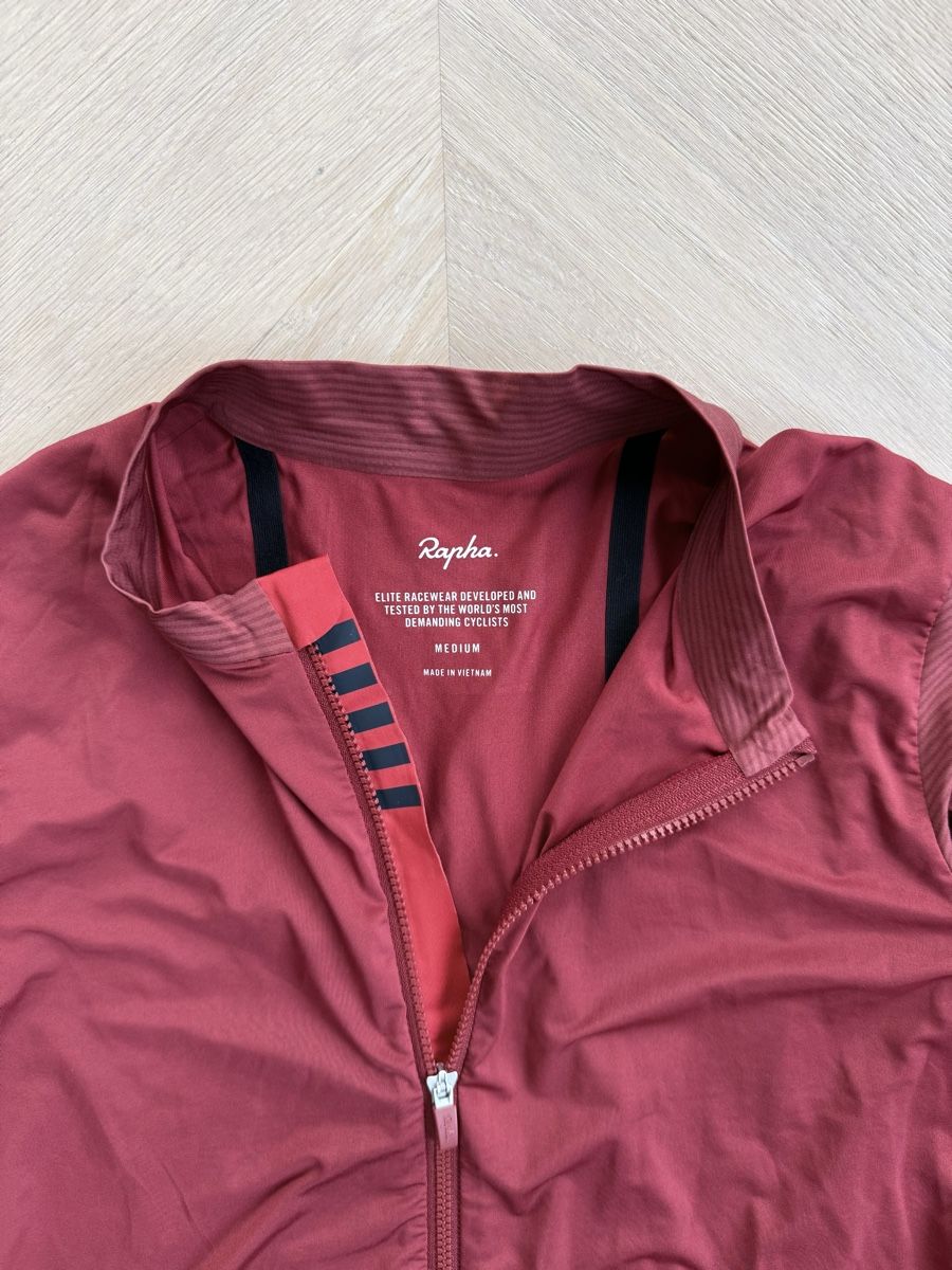 Rapha Canottiere & Pantaloni: RAPHA MEN'S PRO TEAM JERSEY Dark Red, Grösse M – Usato da Rohrbach venduto da Medoc80 1