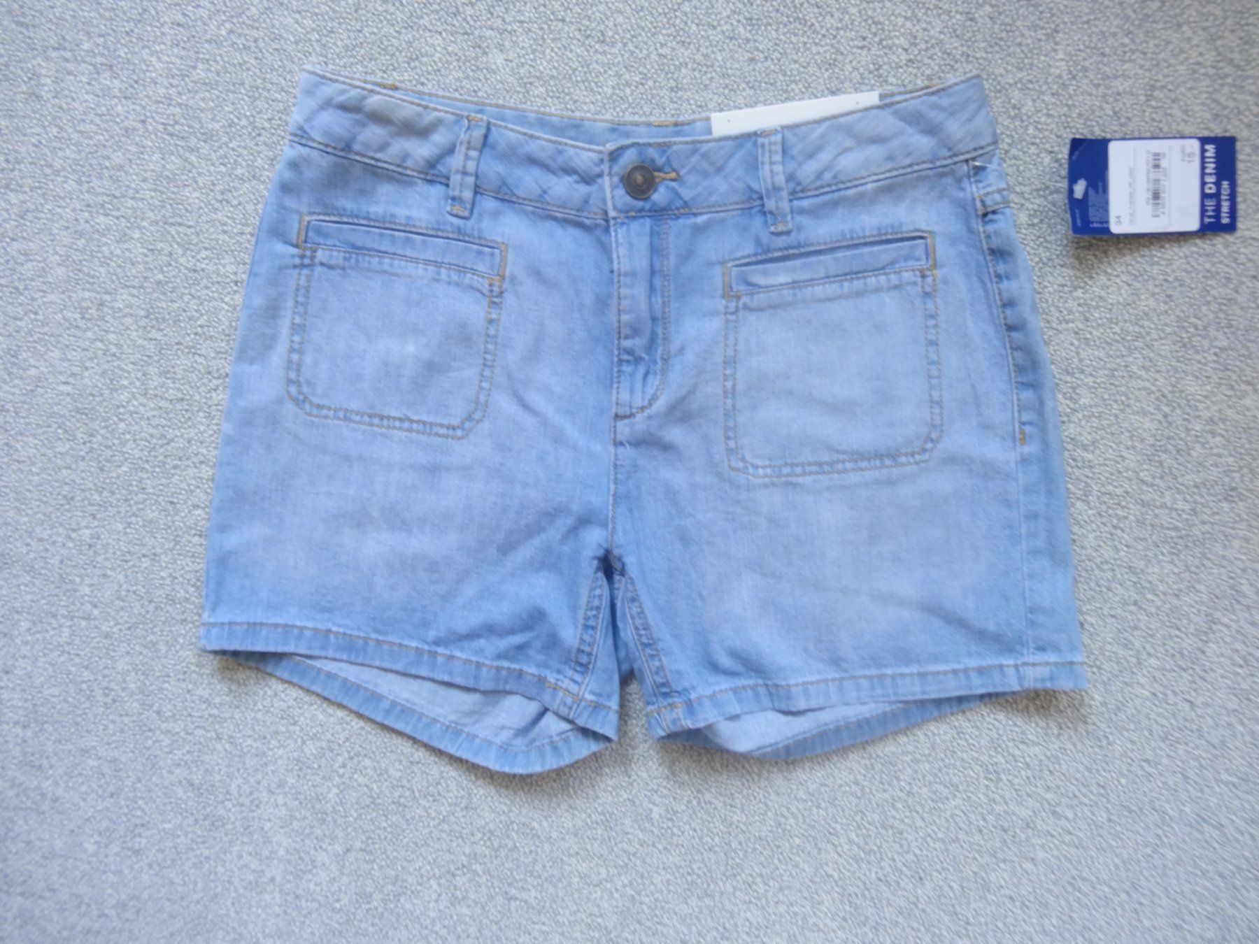 Pantaloni: Short Gr 34 Fabrikneu – Nuovo e nell'imballaggio originale da Rekingen AG venduto da nederland1