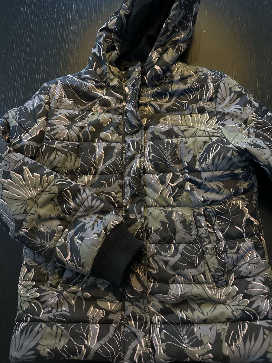 Esprit Jacken & Mäntel: Esprit Mädchen Winterjacke – Neu (gemäss Beschreibung) aus Aarau von lbi_kn9s 1