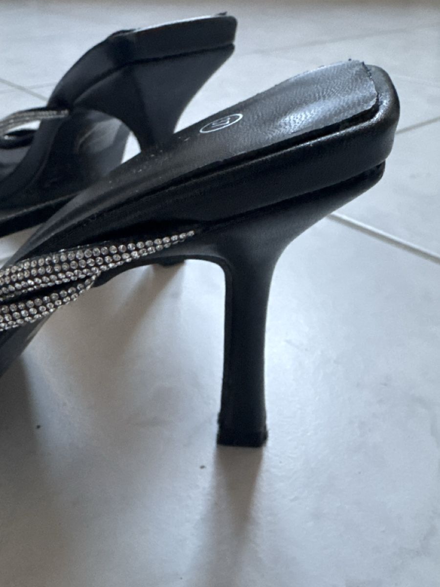 Scarpe da donna: Sandales à talons noires avec strass, taille 37 – Usato da Malleray venduto da sam_9bkx 3
