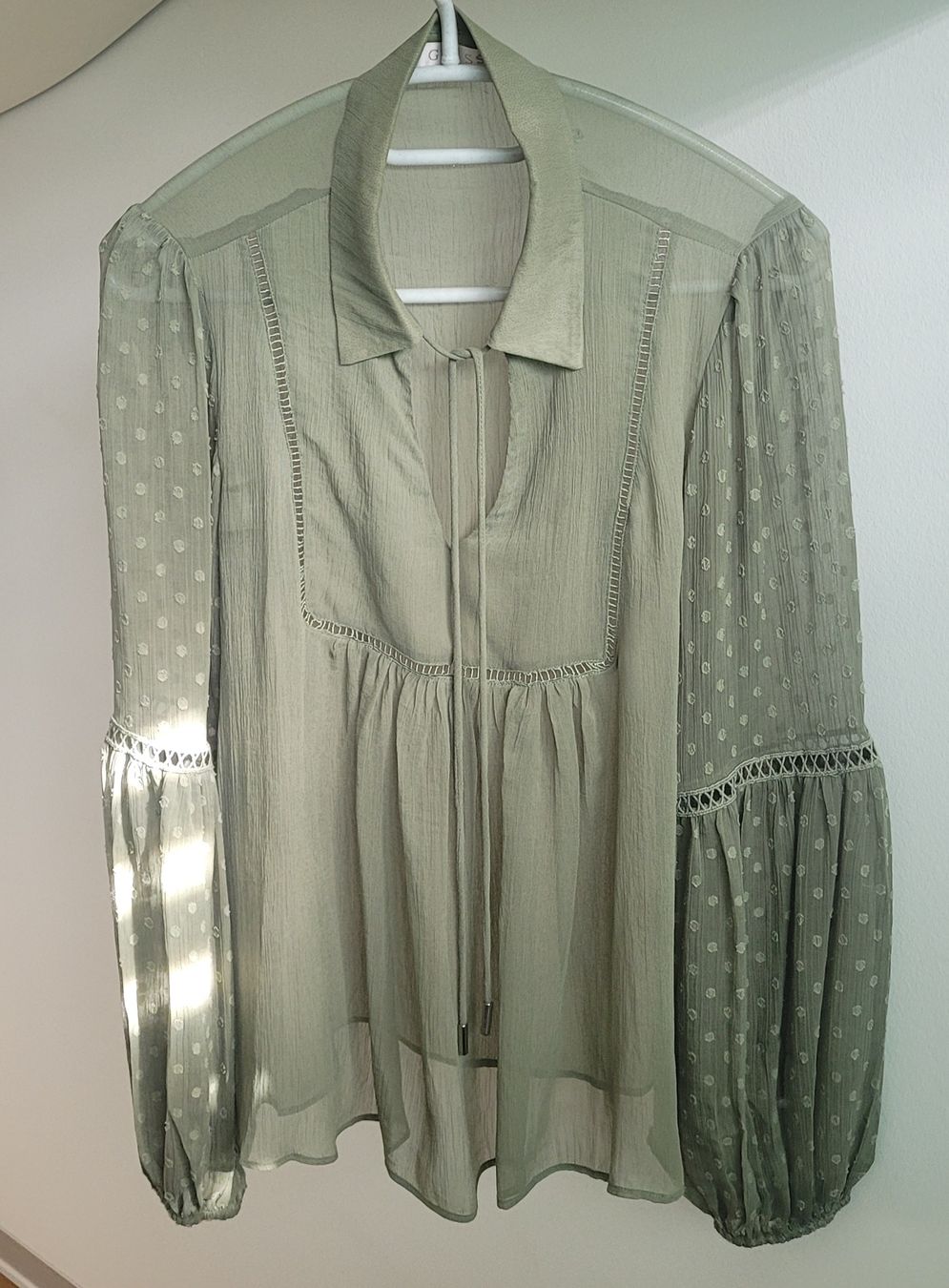 Guess Camicette: Chemisier Guess taille S – Usato da Sion venduto da likaloba