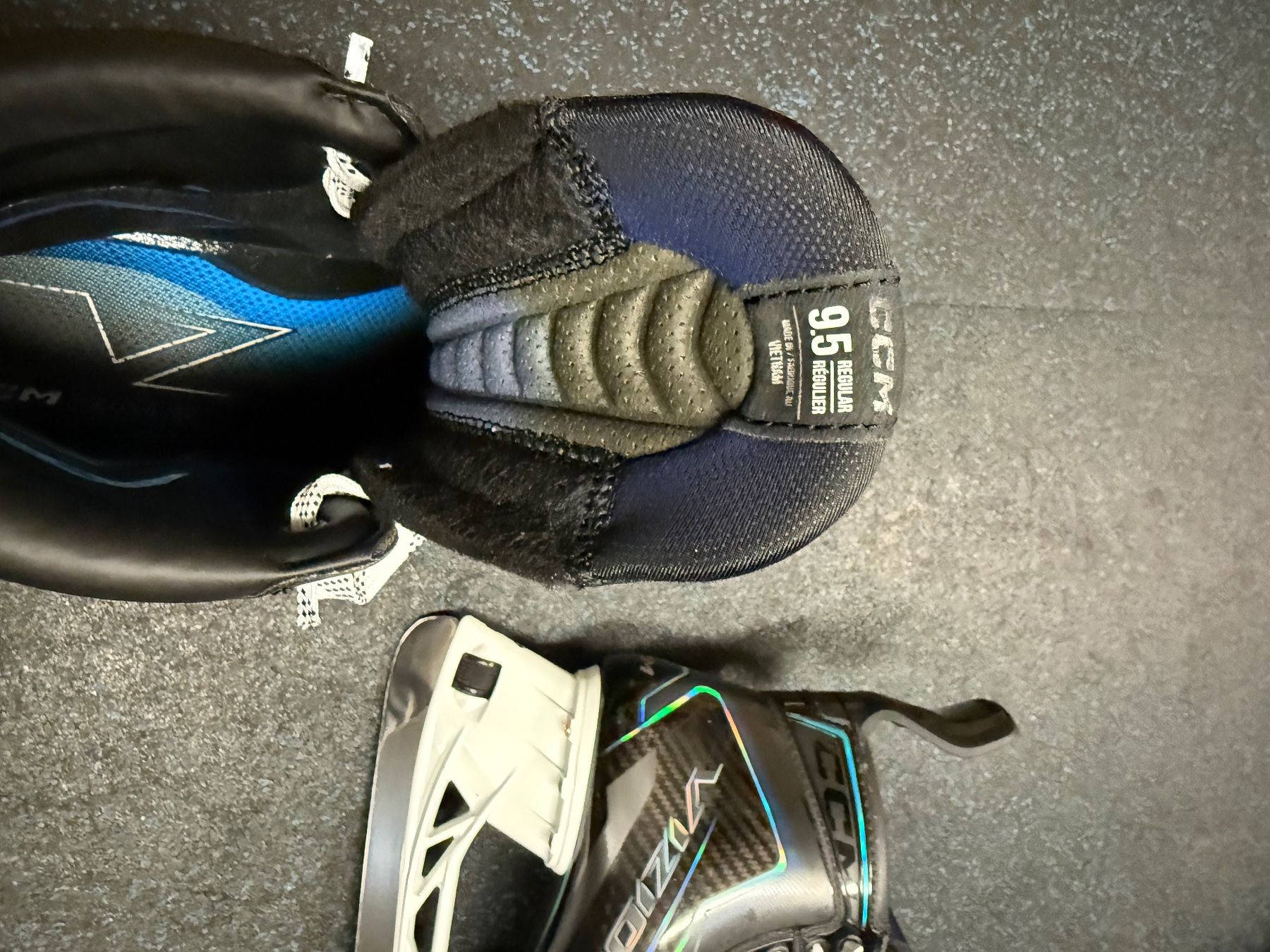 Ccm Patins à glace: Ccm Vizion Skate 9,5 – D'occasion à Menziken par joe_8l7n 2