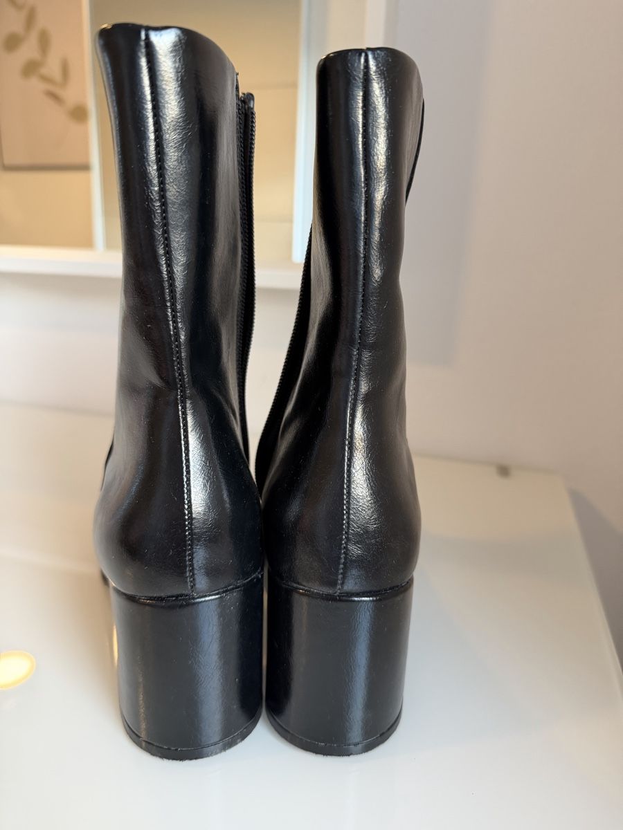 Pull&Bear Damenschuhe: PULL&BEAR Absatzstiefeletten schwarz Gr.38 – Gebraucht aus Wohlen, AG von sce_2ynh 3
