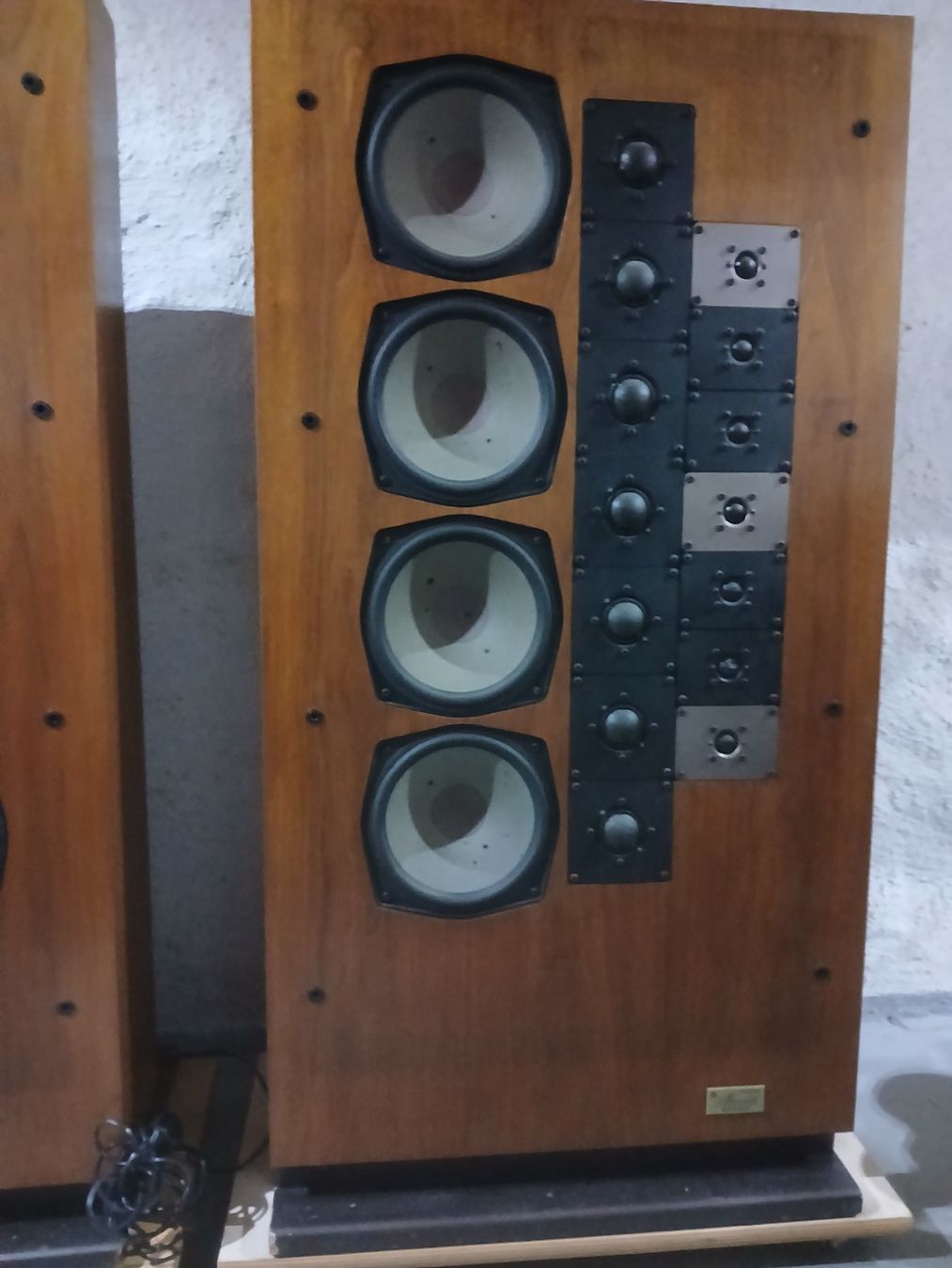 Grundig Lautsprecher: GRUNDIG MONOLITH 120 – Gebraucht aus Goldach von kor_rt92 2