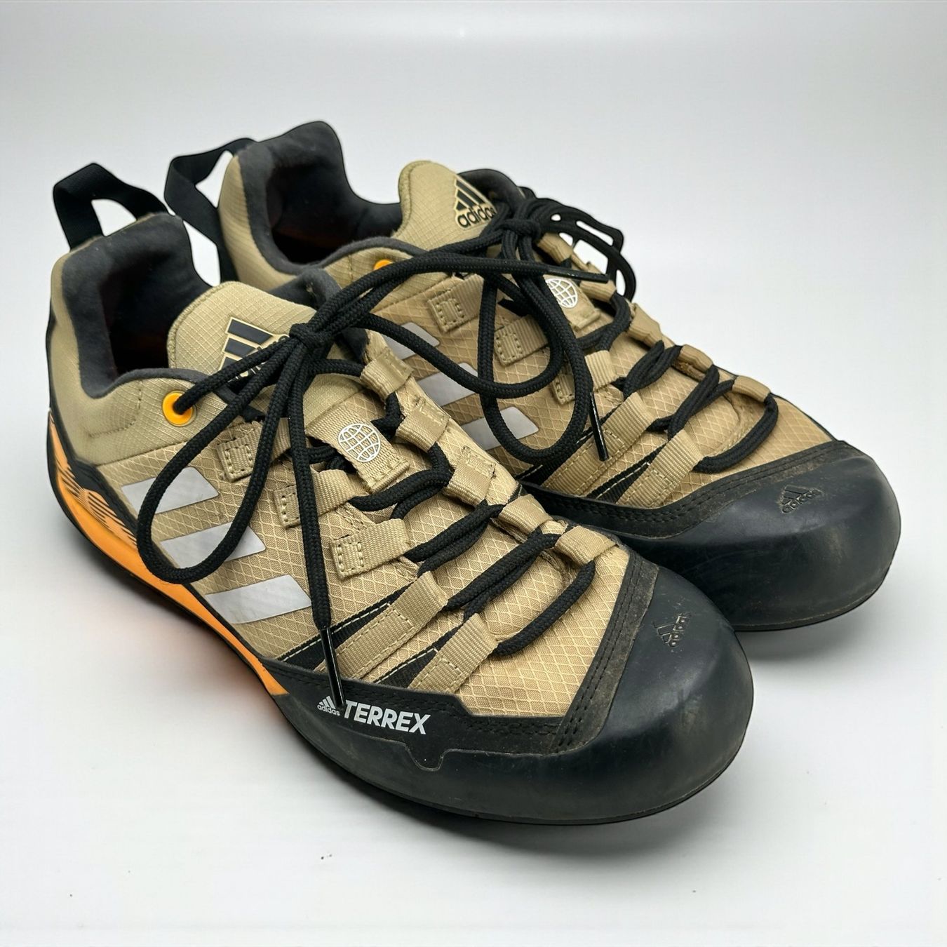 Adidas Herrenschuhe: Adidas Terrex, Pointure 36 2/3 – Gebraucht aus Morges von Novantica