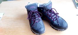 Schöne neue Wanderschuhe Gr 37 grau