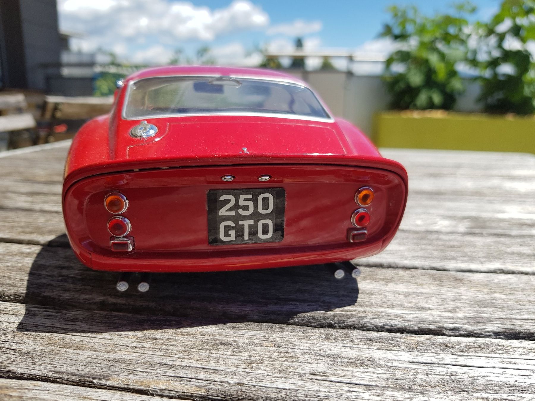 Ferrari Modellini d'auto: Ferrari Modellauto rot – Usato da Jona venduto da dampfnuggi 2
