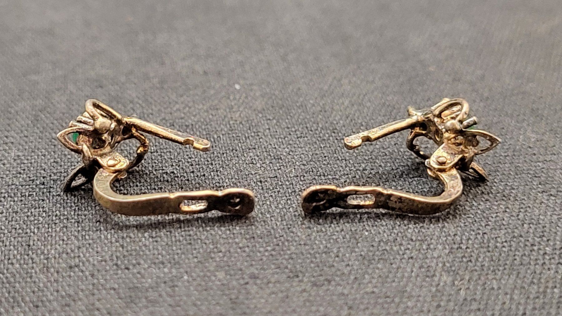 Orecchini pendenti & Orecchini a lobo: Alter Ohrschmuck mit Stern-Punze – Usato da Basel venduto da spinne02 5