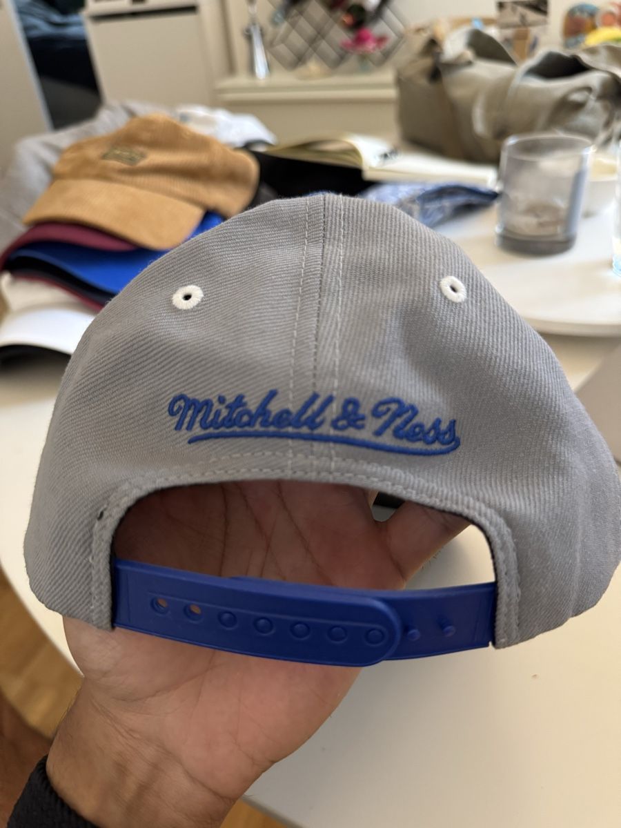 Mitchell & Ness Copricapi, berretti & cappellini: Brooklyn Nets Mitchell & Ness Snapback Cap – Usato da Zürich venduto da sunnykickz 1