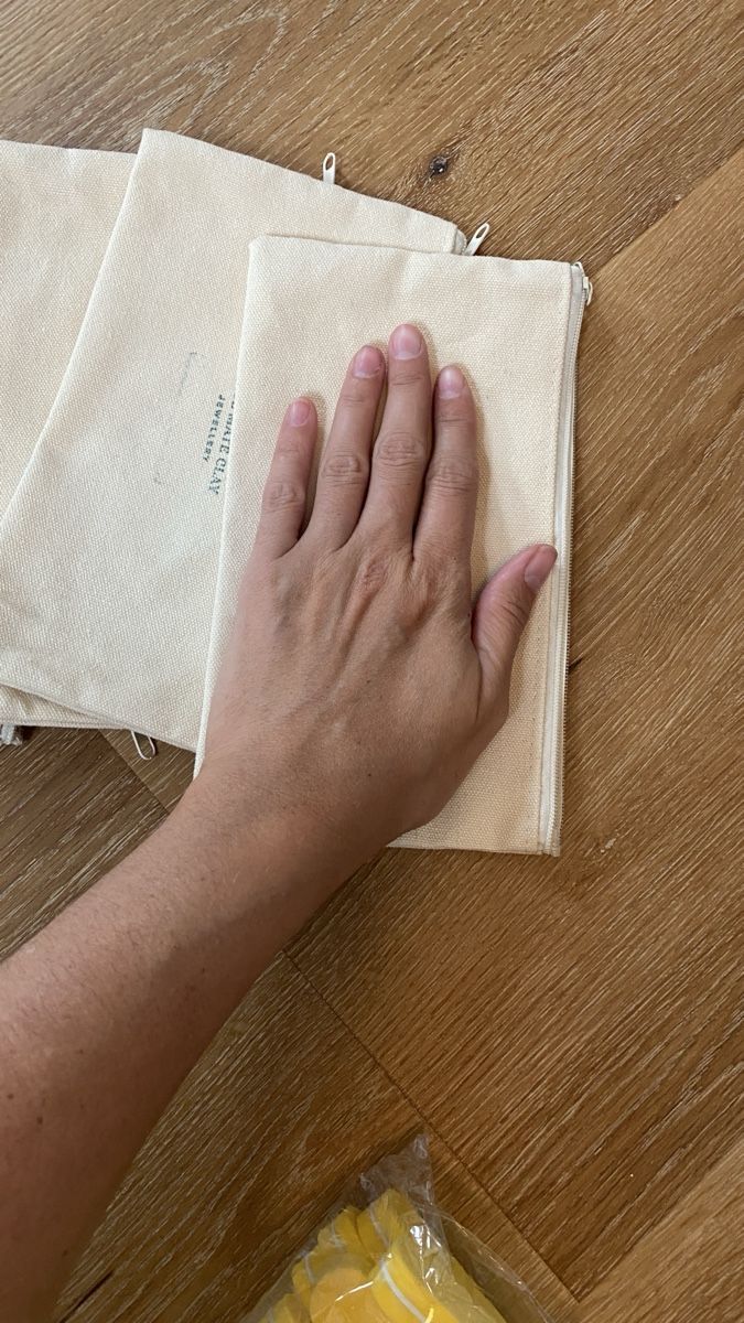 Astucci : 6 stoff Etuis – Usato da Beinwil (Freiamt) venduto da Akgeun 1