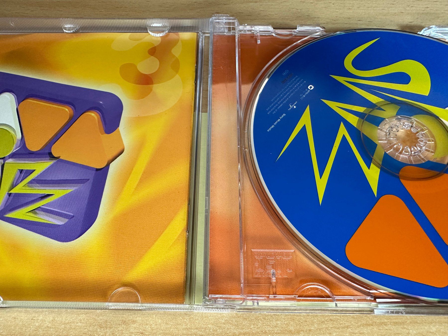 CD: Various – Viva-Swizz Hits - Vol. 3 – Usato da Rikon im Tösstal venduto da Alpenmutz 2