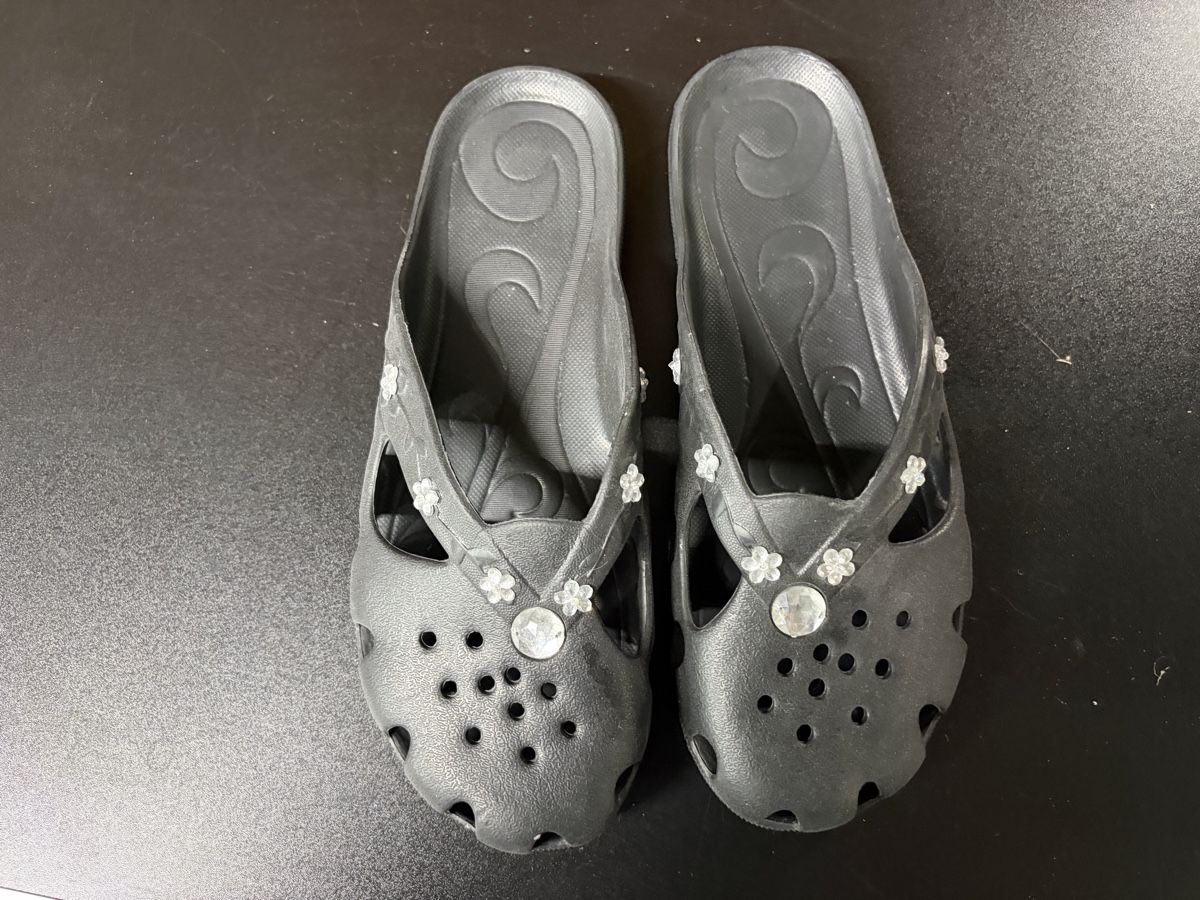 Damenschuhe: Schwarze Glogs – Gebraucht aus Obergösgen von Andre118