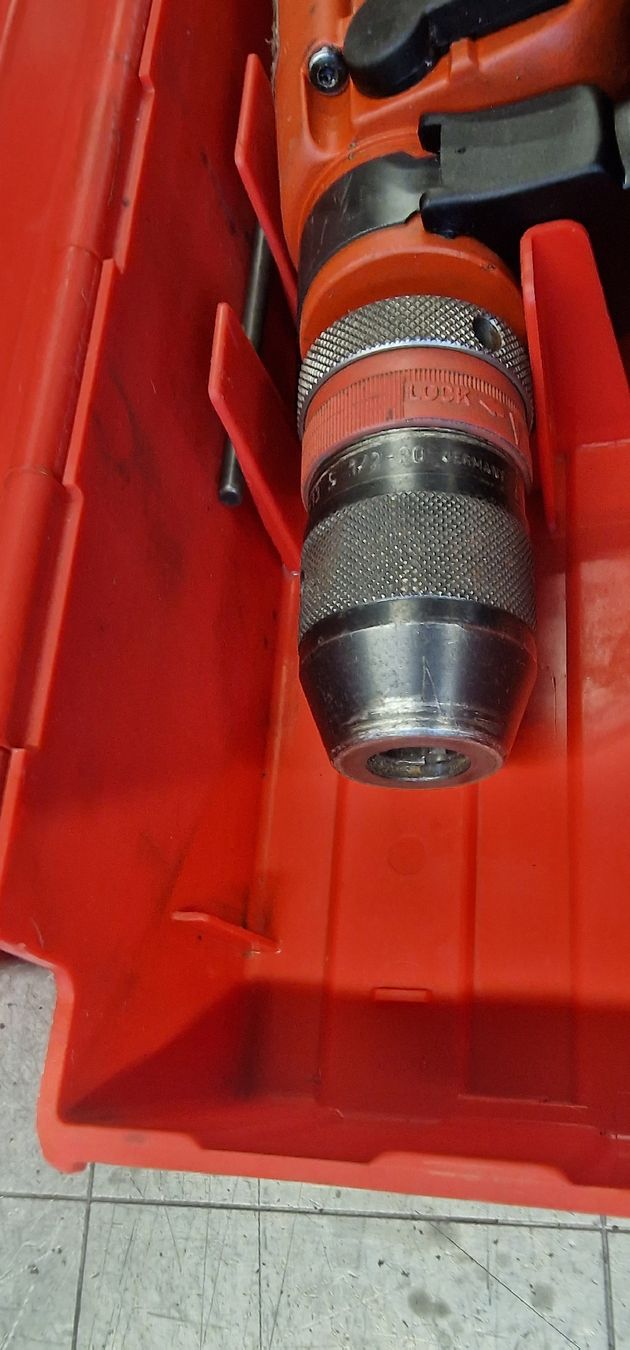 Hilti Trapani: Schlagbohrmaschine HILTI SR16 – Usato da Emmenbrücke venduto da inf_l8yf 3
