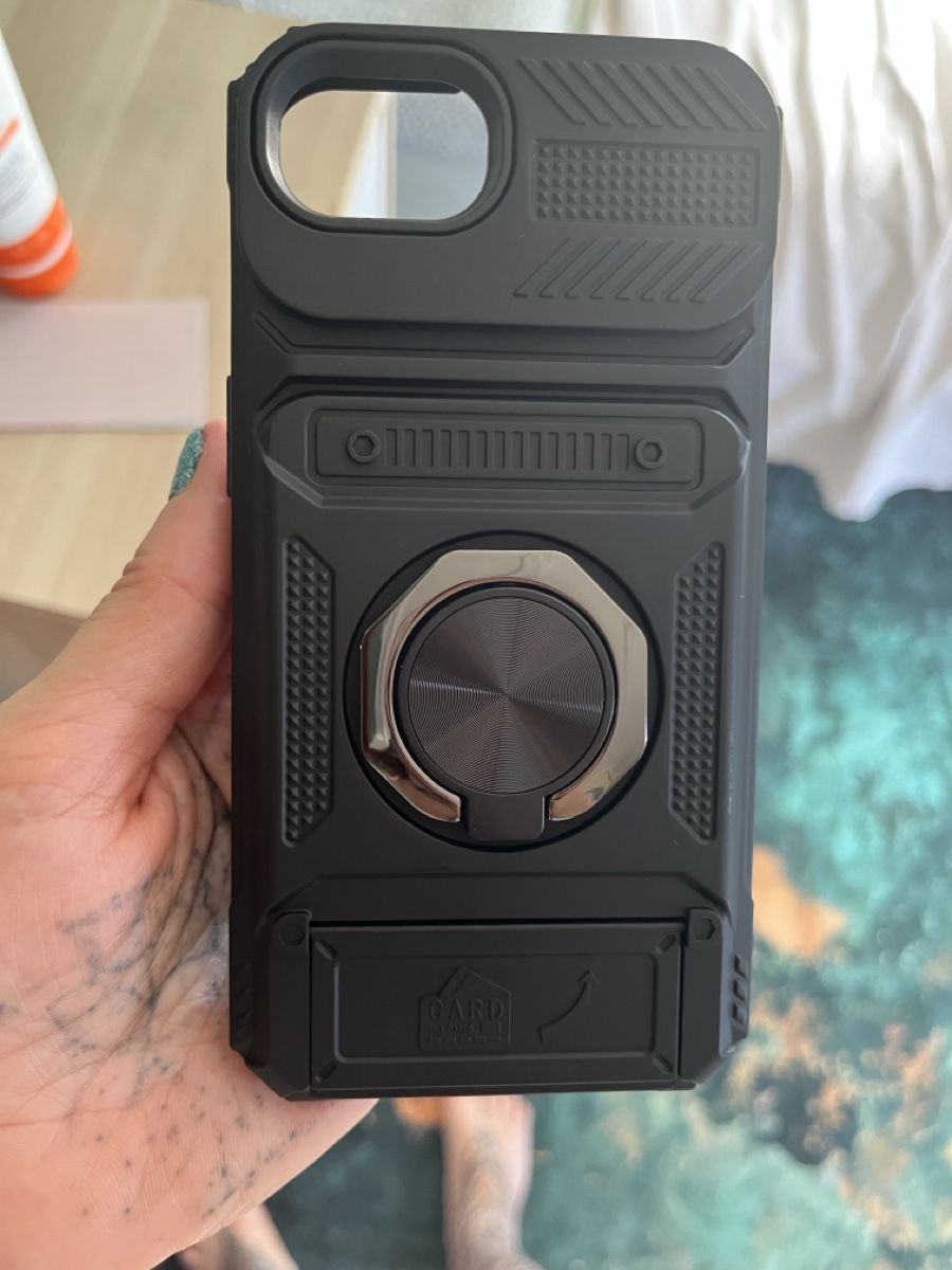 Apple Covers & Schutzfolien: Schwarze Handyhülle fürs iPhone  16e – Neu (gemäss Beschreibung) aus Hochdorf von Forestgreen