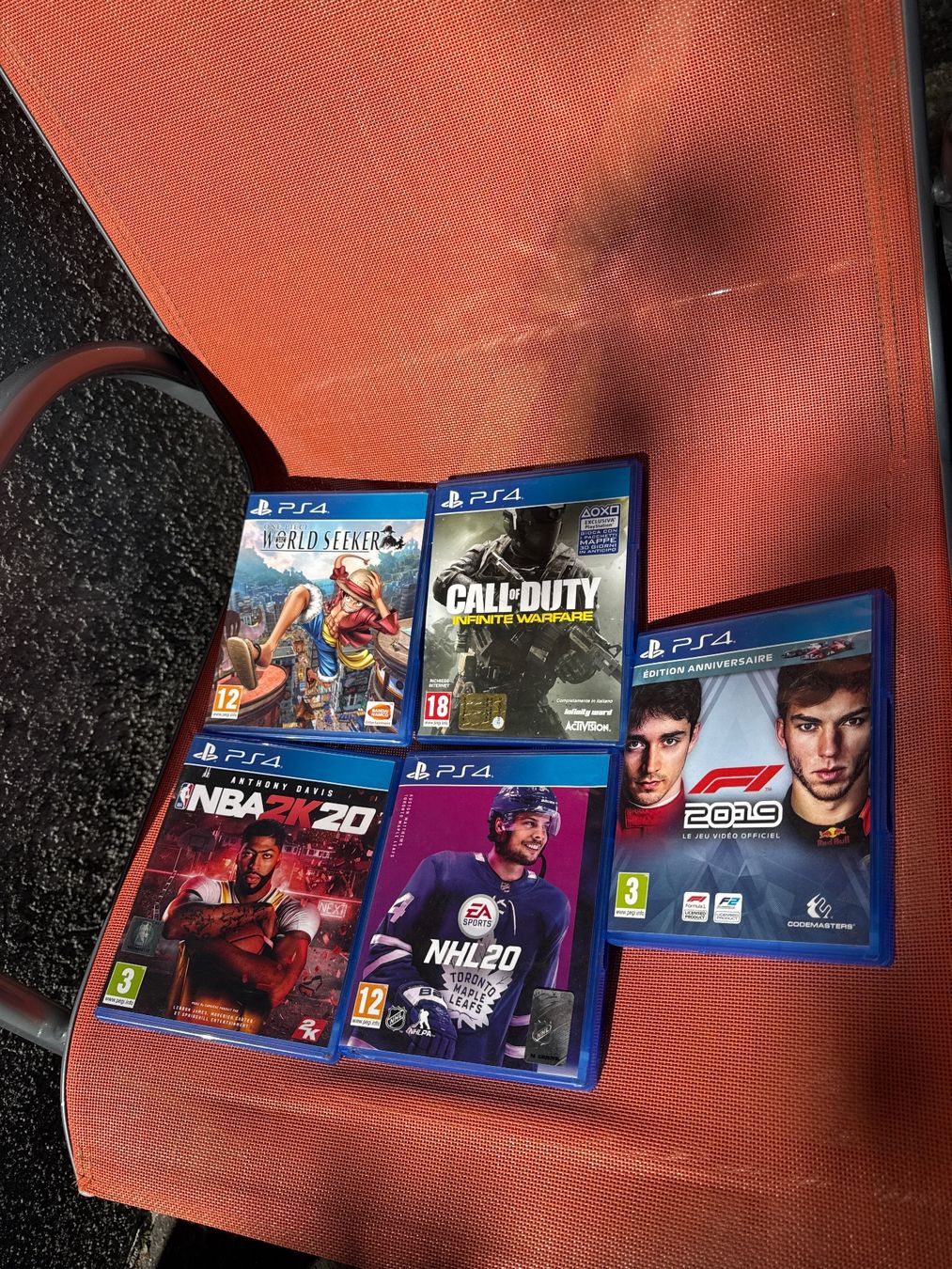 Sony Jeux: Lot 5 jeux PS4 – D'occasion à St imier par sav_bjf9