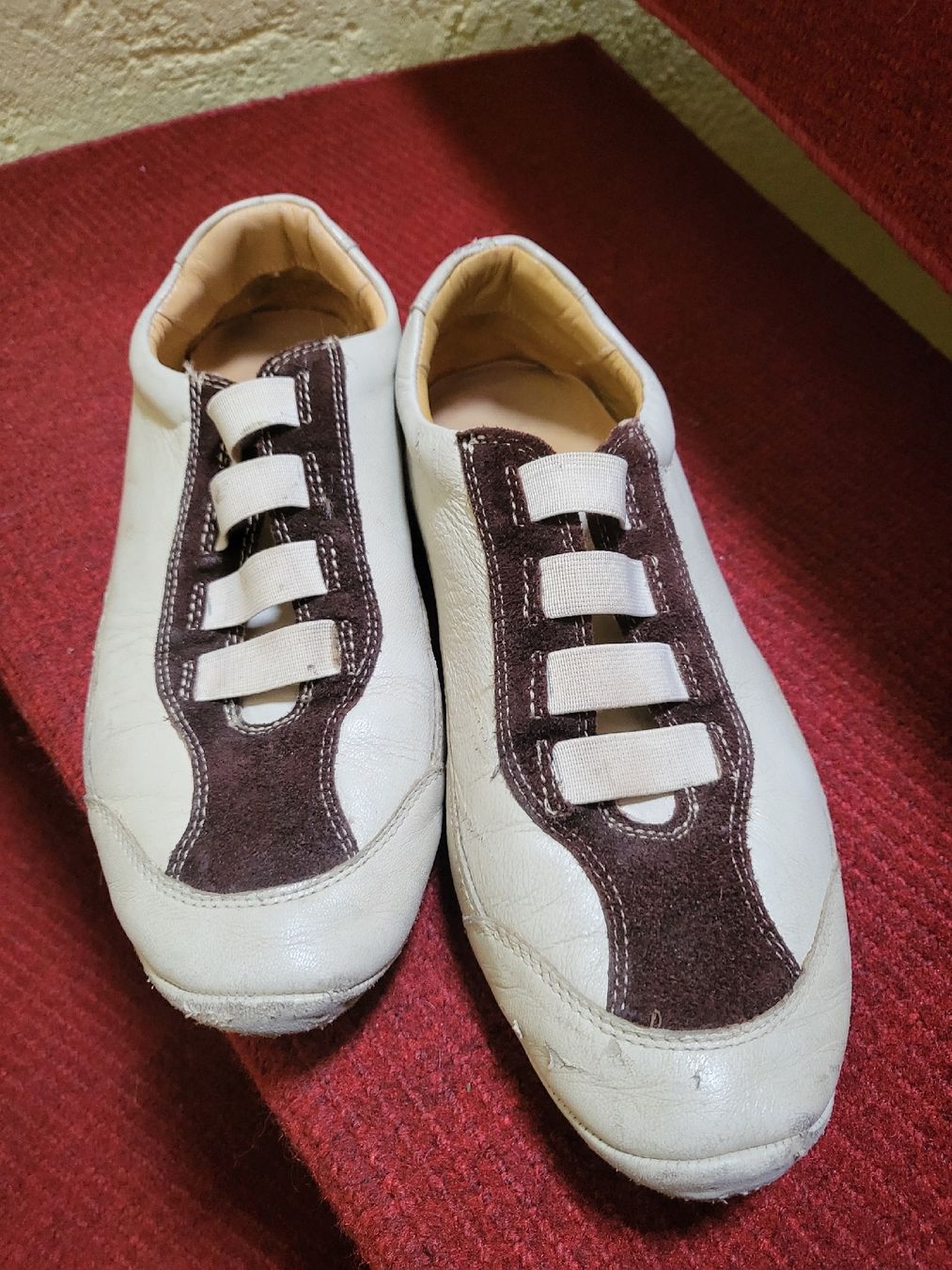 Scarpe da donna: Sneakers – Usato da Büttikon AG venduto da rebeccaparvex