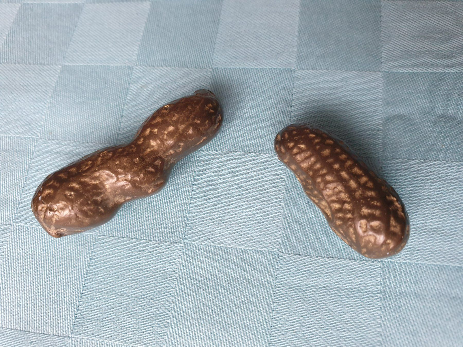 Figuren: Erdnuss paar Figuren Messing – Gebraucht aus Mörschwil von spirspi 1