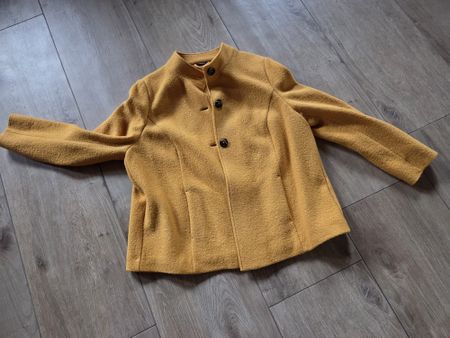 ungetragene Damen Jacke von Walbusch, senfgelb, Gr. 42