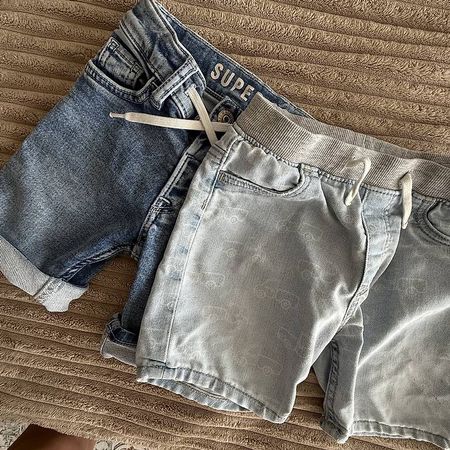 Zu verkaufen sehr gut erhaltene Shorts